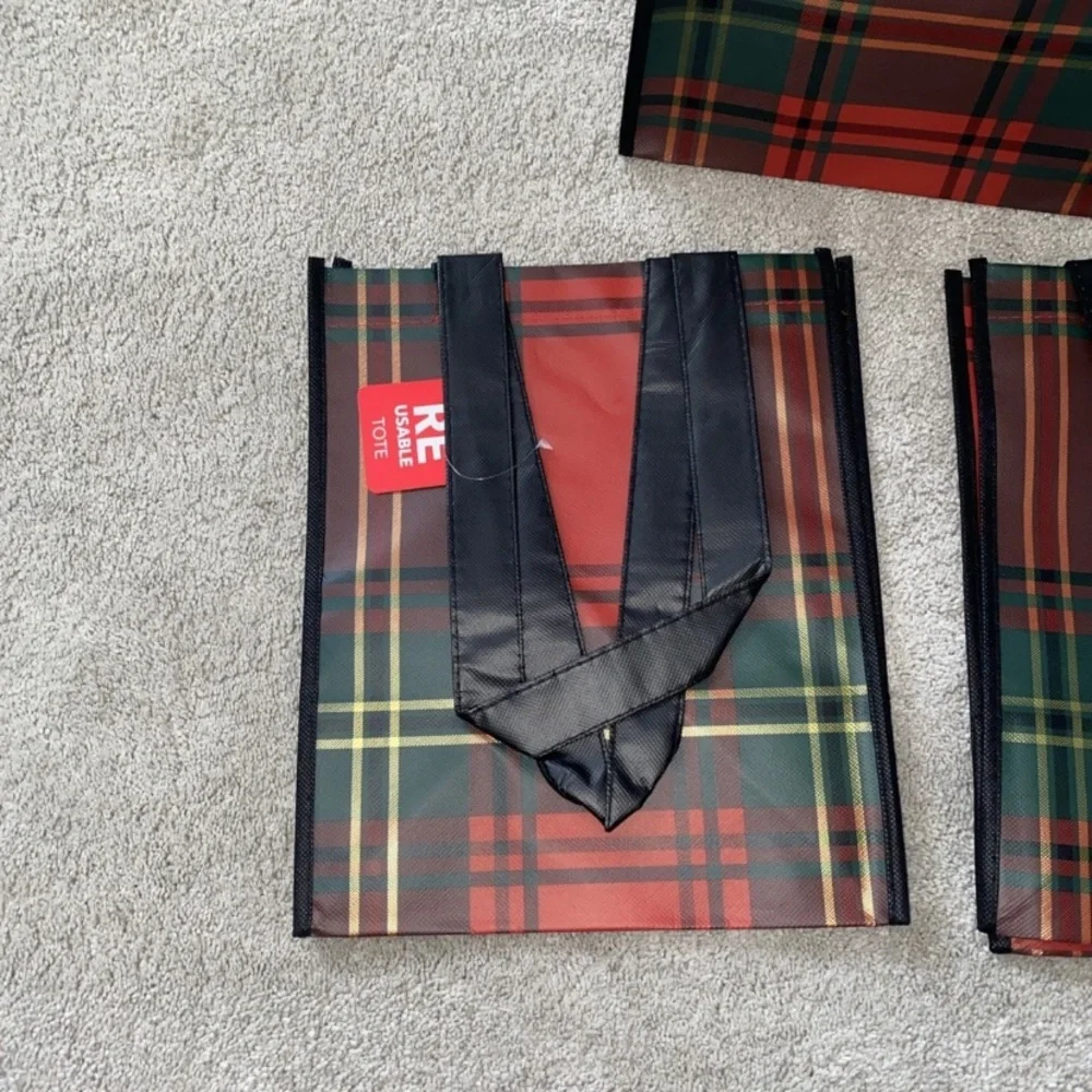 Reusable Tartan Plaid Holiday‎ Gift Bags Lot Of 3 New